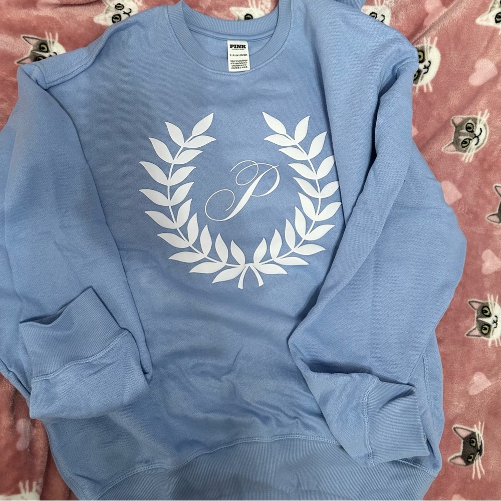 PINK Blue Sweatshirt, Hoodie zip-up, and Shorts Set - Picture 3 of 5